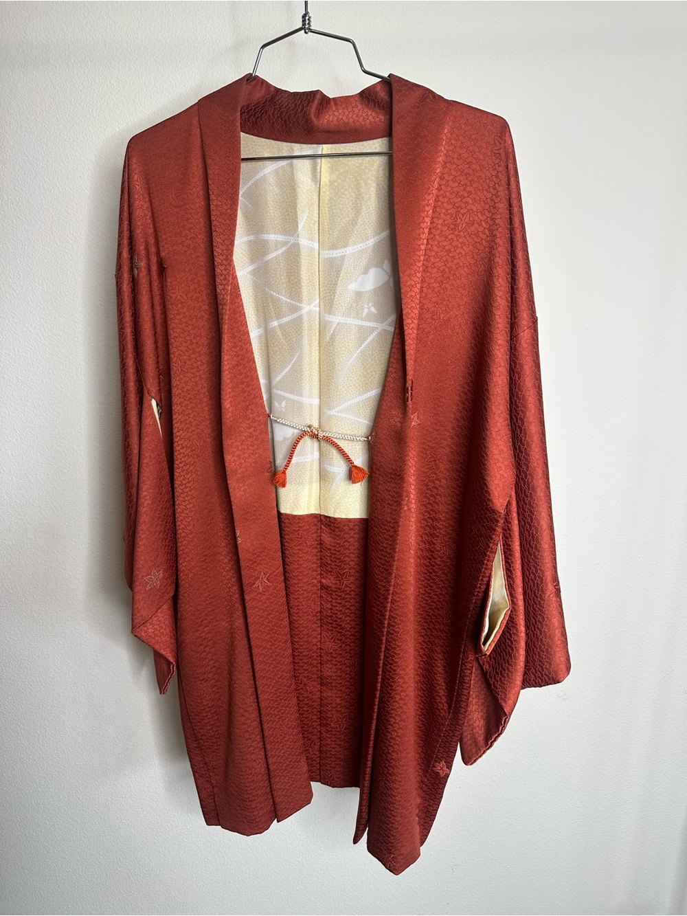 Motif | Japanese Silk Kimono - Haori with fall leaf